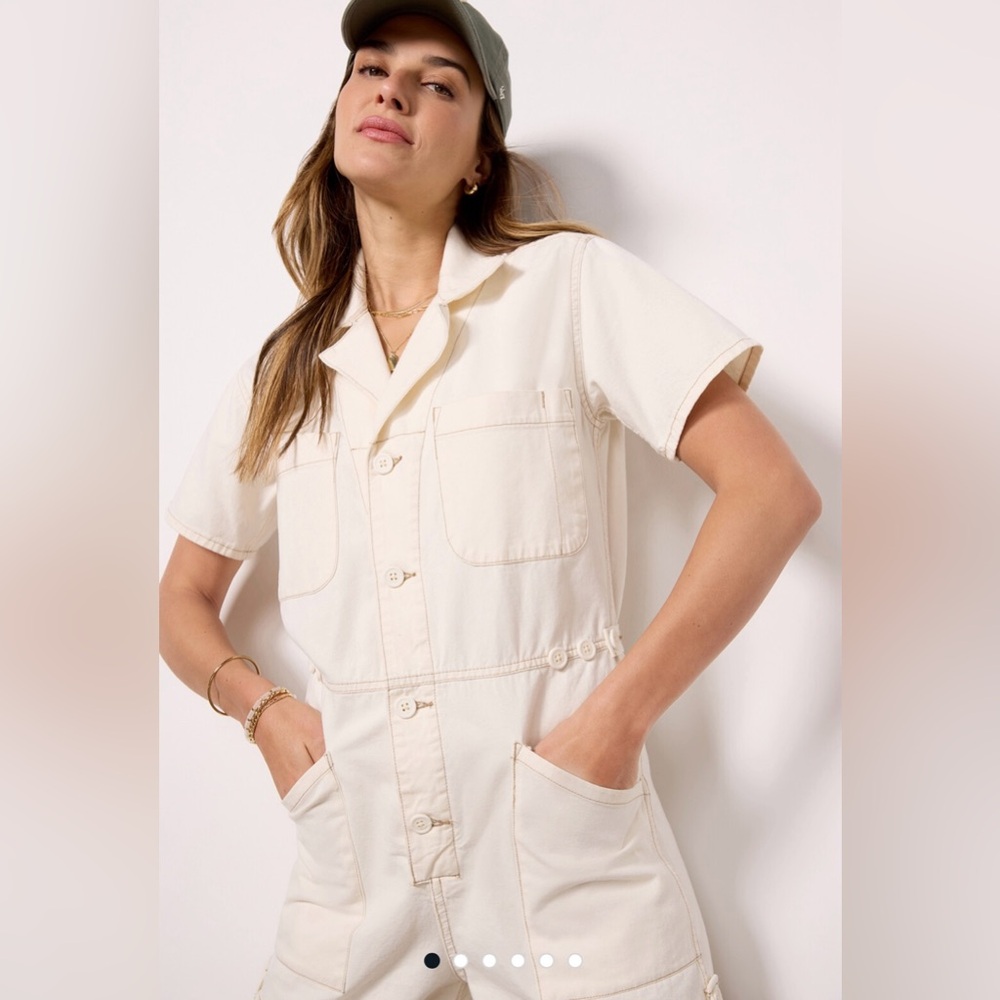 Pistola Parker Romper, cream size small. EUC